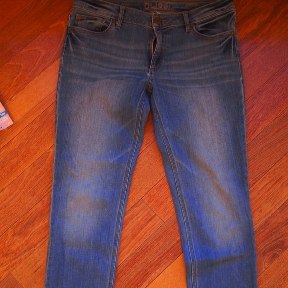 DL1961 Angel Jeans - Picture 2 of 6